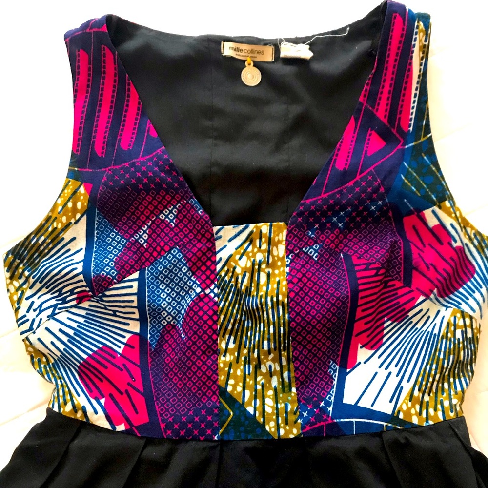 Print midi dress. High waist, full skirt.